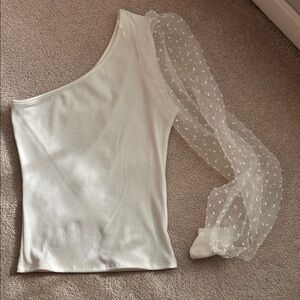 Peach Love California White One-Shoulder Blouse